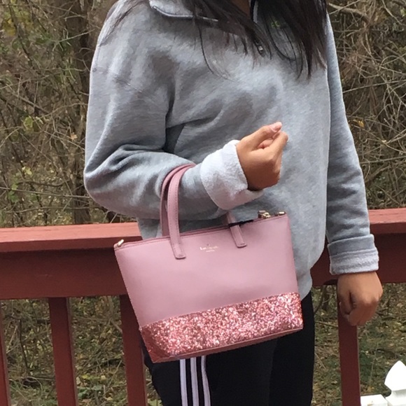 kate spade Handbags - NWT KATE SPADE GRETA COURT INA